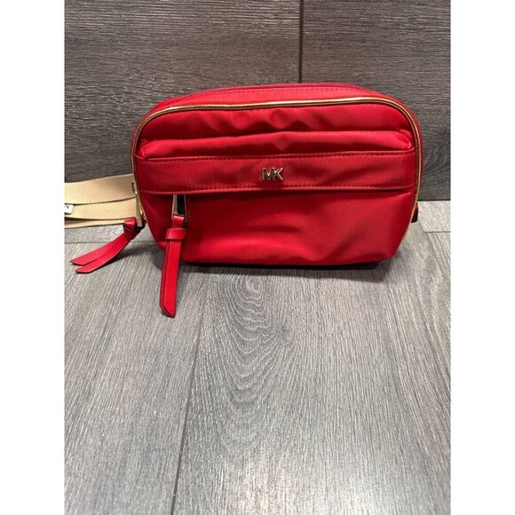 Michael Kors Signature Red Bumbag Gold Hardware Nylon Fannypack Belt Bag - Picture 2 of 14